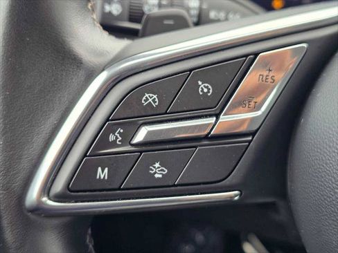 Used 2024 Buick Envision Preferred AWD/4WD image 32