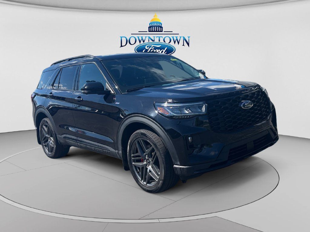 Used 2025 Ford Explorer ST-Line w/ Premium Package AWD/4WD image 1