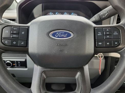 Used 2023 Ford F250 XL w/ XL Driver Assist Package AWD/4WD image 24