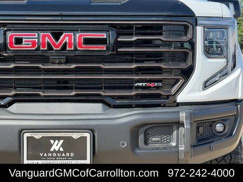 New 2026 GMC Sierra 1500 AT4X AWD/4WD image 8