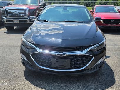 Used 2021 Chevrolet Malibu LT w/ Midnight Edition