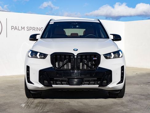 Used 2024 BMW X5 M60i image 4