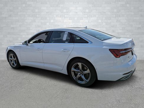 Used 2024 Audi A6 Premium Plus image 7