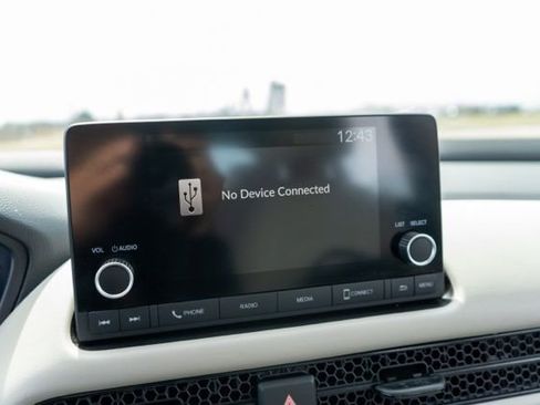 Used 2023 Honda HR-V LX image 20