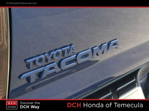 Used 2014 Toyota Tacoma 4x4 Double Cab w/ TRD Off-Road Package image 7