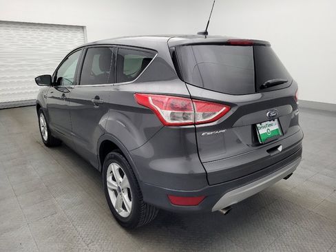 Used 2016 Ford Escape SE image 5