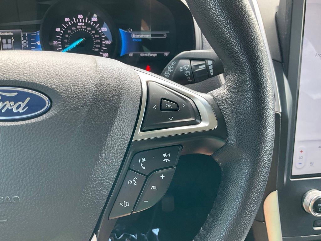 Certified 2023 Ford Edge SEL w/ Convenience Package AWD/4WD image 7