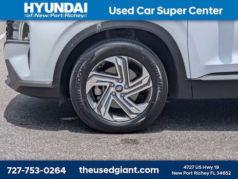 Used 2023 Hyundai Santa Fe SEL FWD image 10