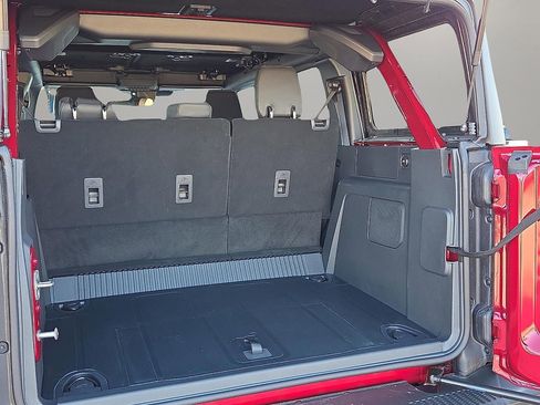 New 2025 Ford Bronco Badlands w/ Sasquatch Package image 9