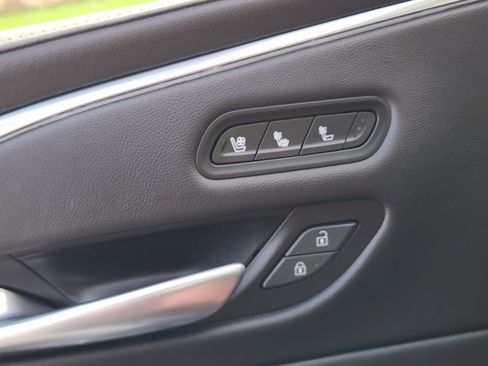 Used 2023 Cadillac Escalade ESV Sport w/ LPO, ONYX Package image 23