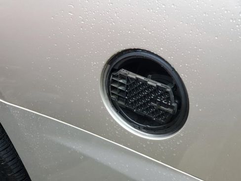 Used 2016 GMC Yukon XL SLT w/ Open Road Package image 37