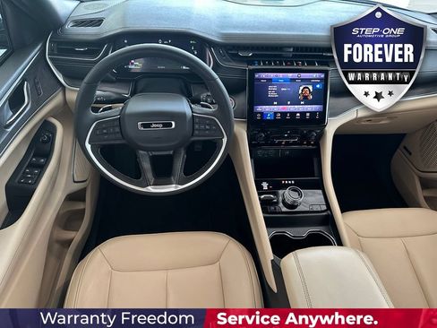 Used 2024 Jeep Grand Cherokee Limited 4xe AWD/4WD image 16