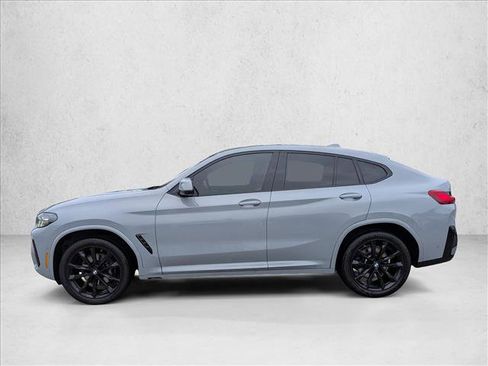 Used 2024 BMW X4 xDrive30i w/ Premium Package AWD/4WD image 8