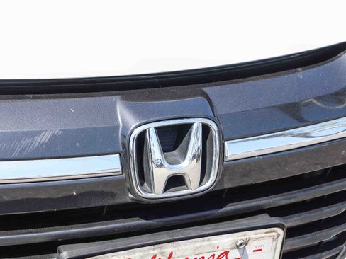 Used 2018 Honda HR-V LX image 4
