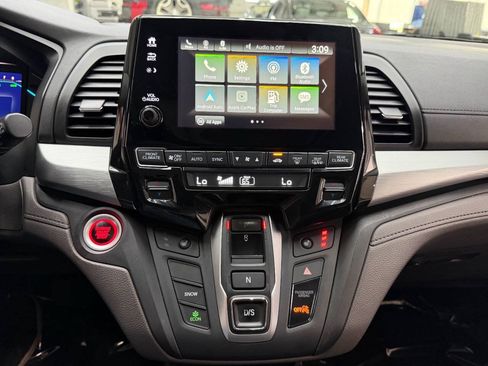 Used 2018 Honda Odyssey EX-L image 26
