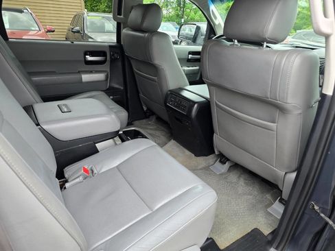 Used 2008 Toyota Sequoia Platinum AWD/4WD image 36