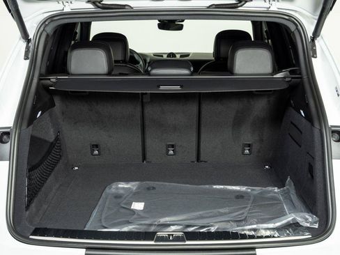 New 2026 Porsche Cayenne AWD/4WD image 31