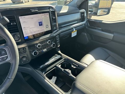New 2026 Ford F350 Lariat w/ Lariat Premium Package image 36