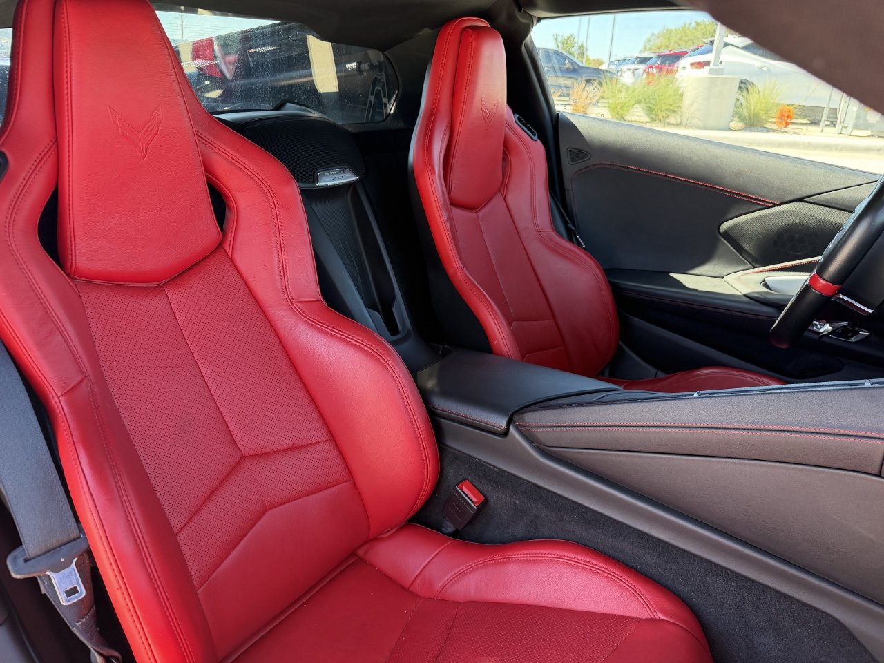 Used 2023 Chevrolet Corvette Stingray Coupe w/ Z51 Performance Package RWD image 24