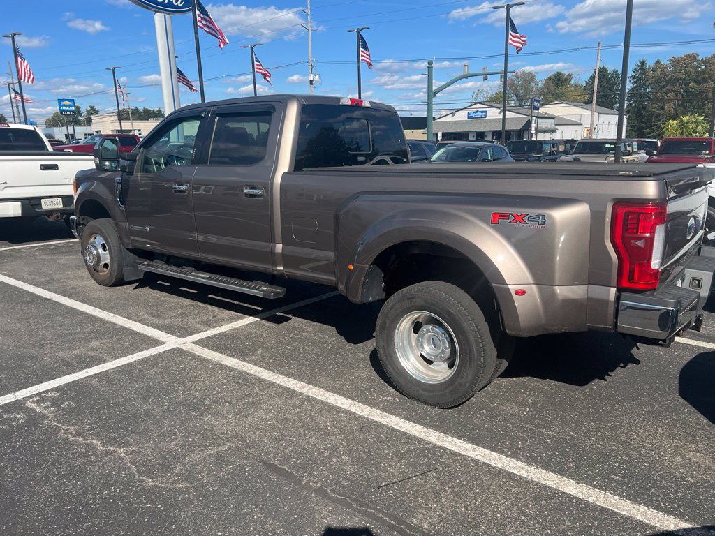 Used 2018 Ford F350 Lariat w/ Lariat Ultimate Package AWD/4WD image 2