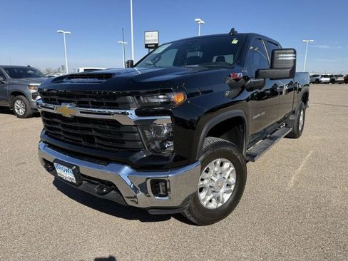 Used 2024 Chevrolet Silverado 2500 LT w/ All Star Edition image 2