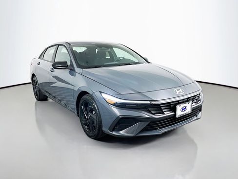 New 2026 Hyundai Elantra Sport image 3