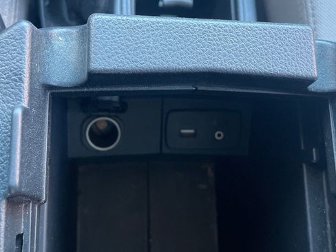 Used 2018 Subaru Forester 2.5i image 21