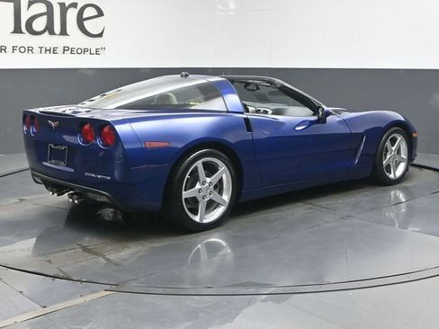 Used 2005 Chevrolet Corvette Coupe w/ Preferred Equipment Group RWD image 50