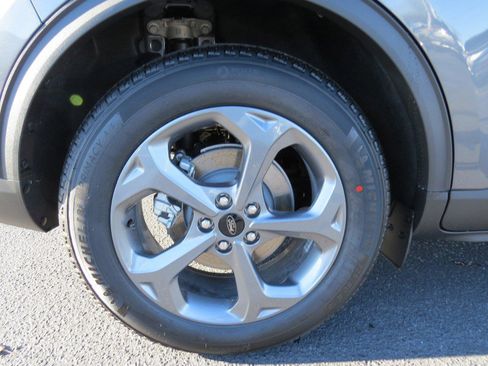 New 2025 Ford Escape ST-Line w/ Equipment Group 301A image 10