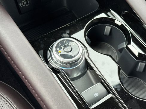 New 2026 Ford Explorer Platinum w/ LUX Leather Package image 20