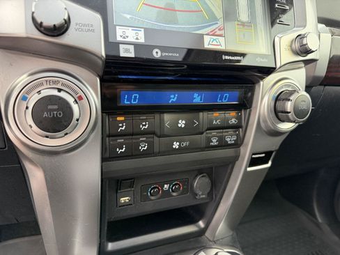 Certified 2022 Toyota 4Runner Limited AWD/4WD image 27