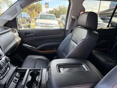 Used 2019 Chevrolet Tahoe Premier image 18