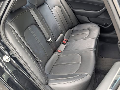 Used 2018 Hyundai Sonata Limited image 20