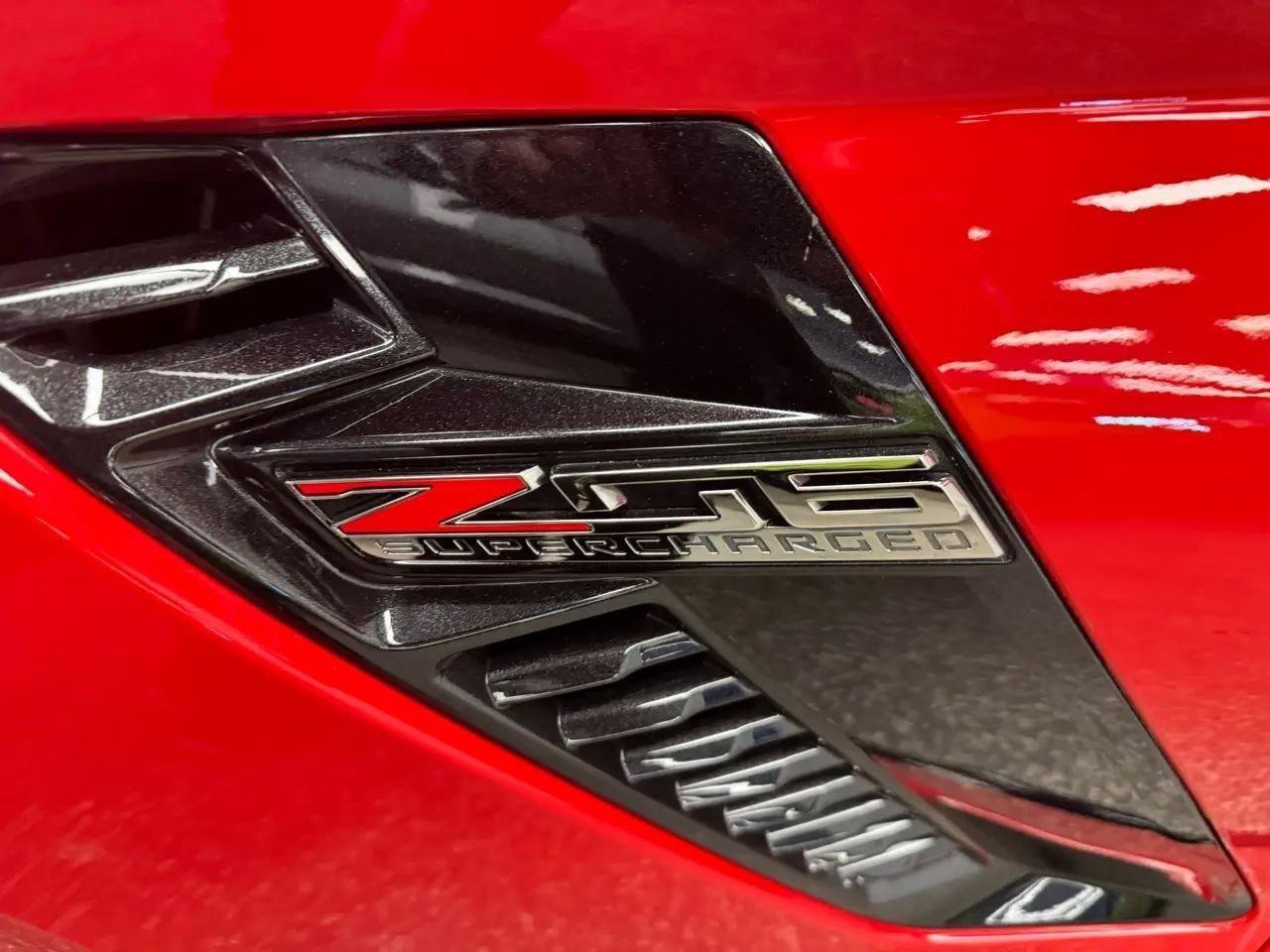 Used 2017 Chevrolet Corvette Z06 RWD image 35