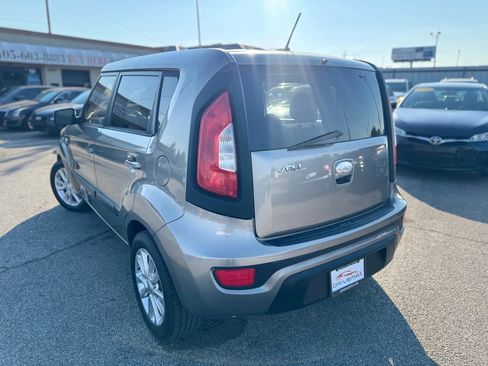 Used 2013 Kia Soul EV image 15