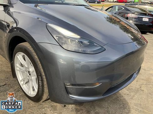 Used 2023 Tesla Model Y Long Range image 83