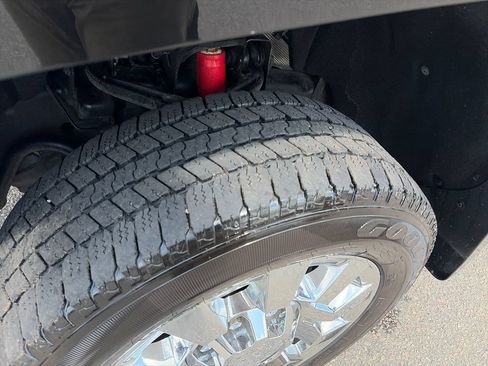 Used 2018 Chevrolet Silverado 2500 LTZ w/ Vortec Plus Package AWD/4WD image 27
