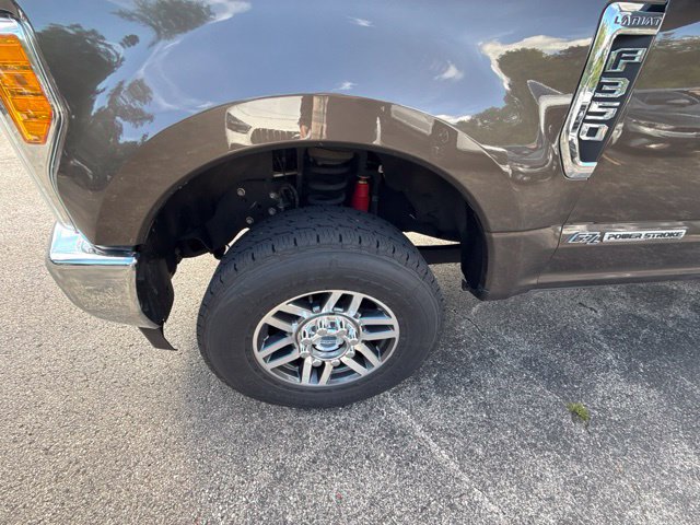 Used 2017 Ford F350 Lariat w/ Lariat Ultimate Package AWD/4WD image 6