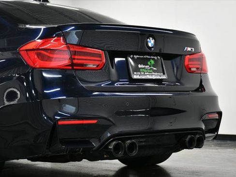 Used 2018 BMW M3 RWD image 12