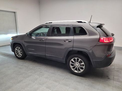 Used 2019 Jeep Cherokee Latitude Plus FWD image 3
