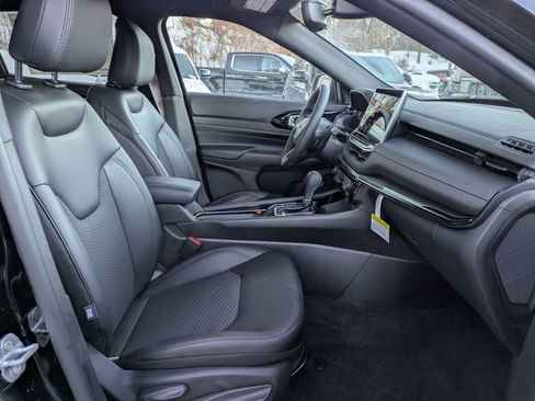 New 2026 Jeep Compass Latitude image 29