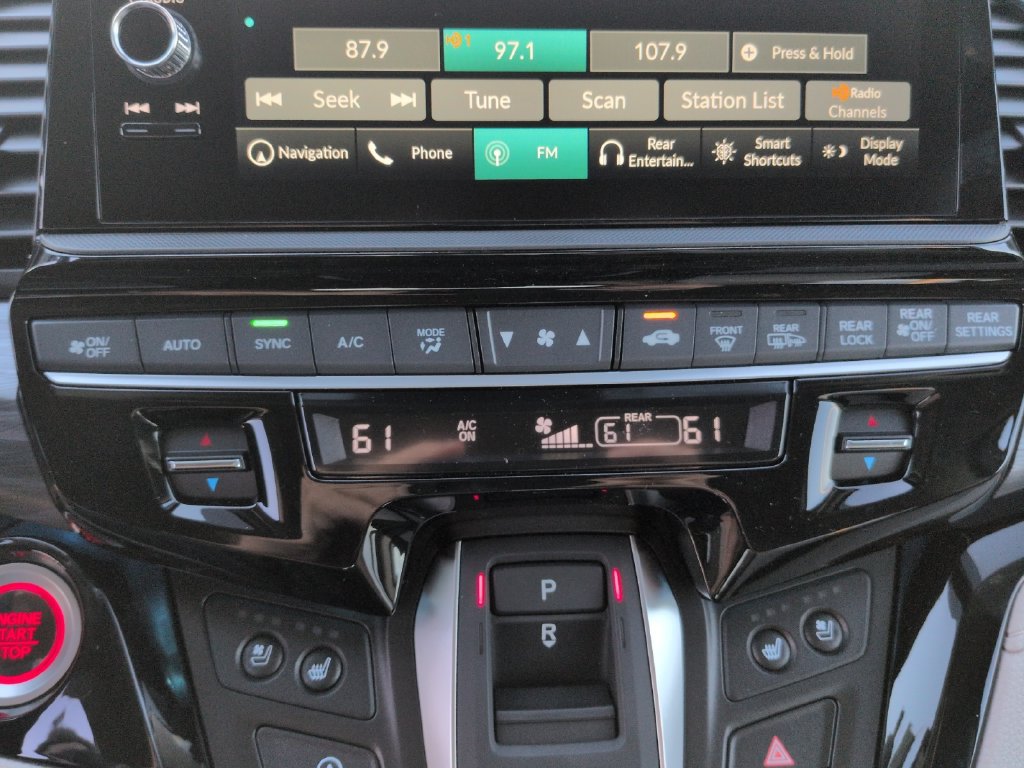 New 2027 Honda Odyssey Elite image 17