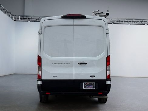 Used 2025 Ford Transit 250 Medium Roof AWD image 6