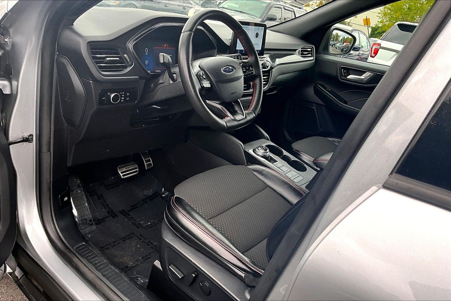 Used 2024 Ford Escape ST-Line AWD/4WD image 12