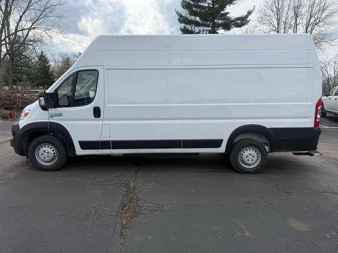 Used 2024 RAM ProMaster 3500 w/ Delivery Van Package FWD image 9