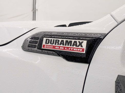 Used 2024 GMC Sierra 3500 AT4 w/ Technology Package image 12