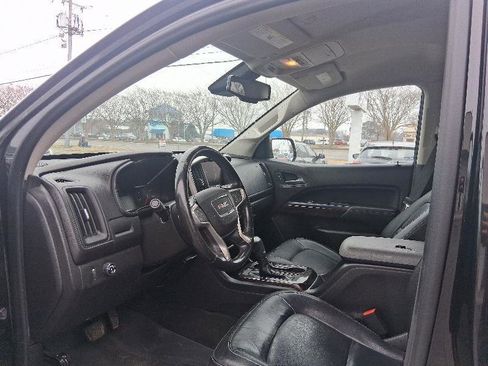 Used 2015 GMC Canyon SLT w/ Driver Alert Package image 11