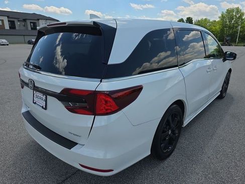 Used 2023 Honda Odyssey Sport image 13