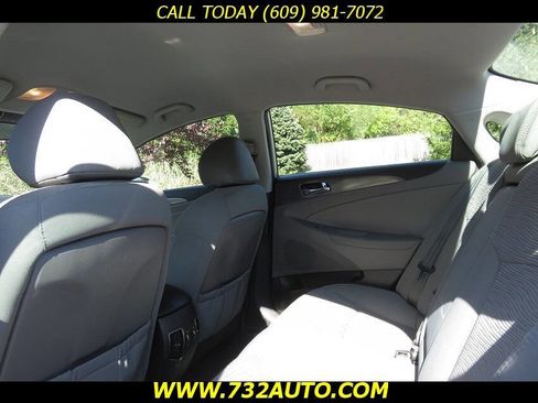 Used 2011 Hyundai Sonata Hybrid image 9