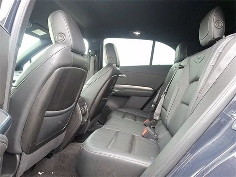 Used 2024 Cadillac XT4 Premium Luxury image 10